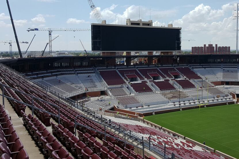 Renovations to Gaylord Family-Oklahoma Memorial Stadium proceed as planned on Aug. 29, 2016....