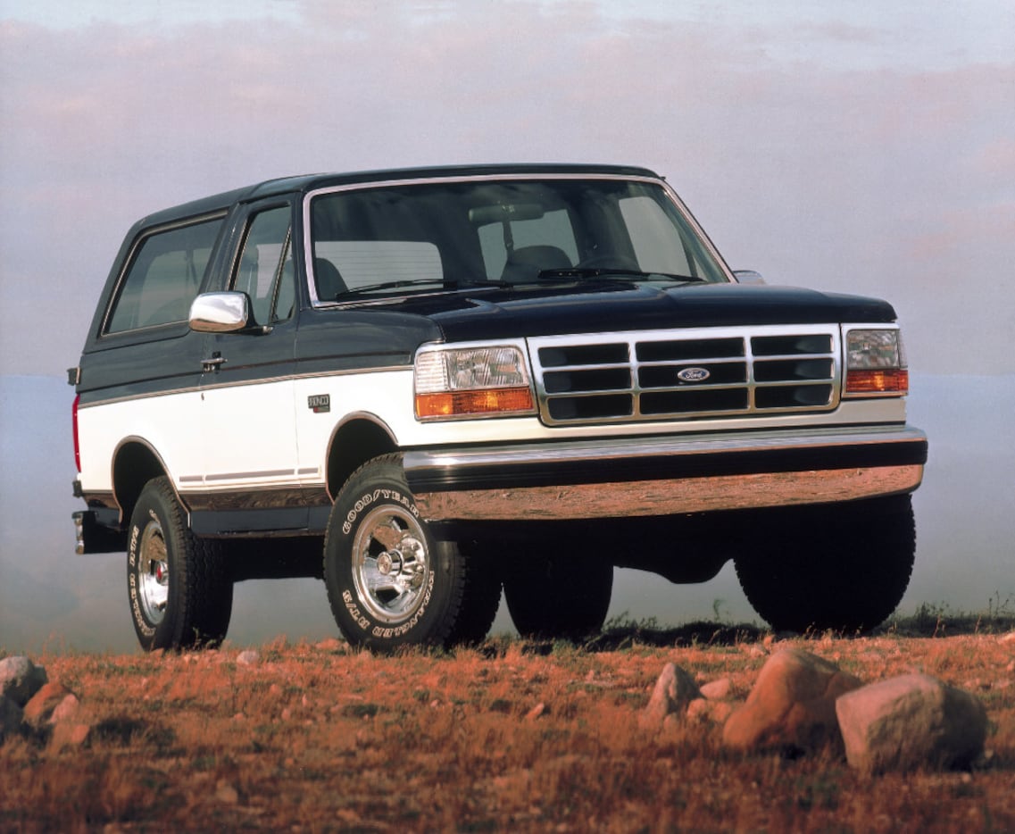 1993 Ford Bronco XLT (Ford Motor Co.) 
