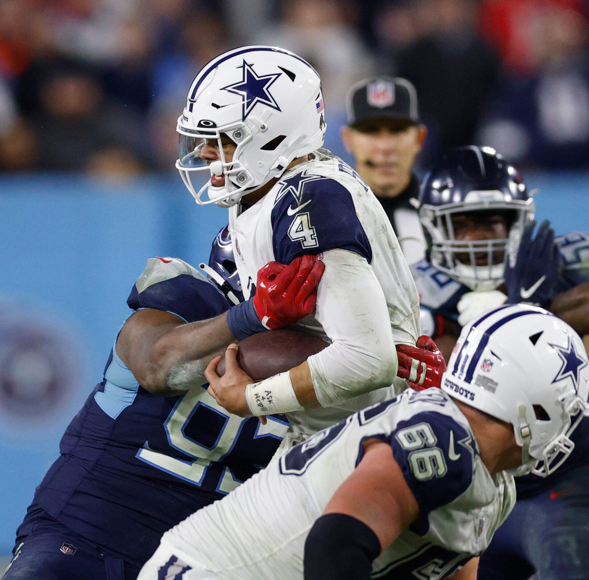 Tennessee Titans defensive tackle Teair Tart (93) sacks Dallas Cowboys quarterback Dak...