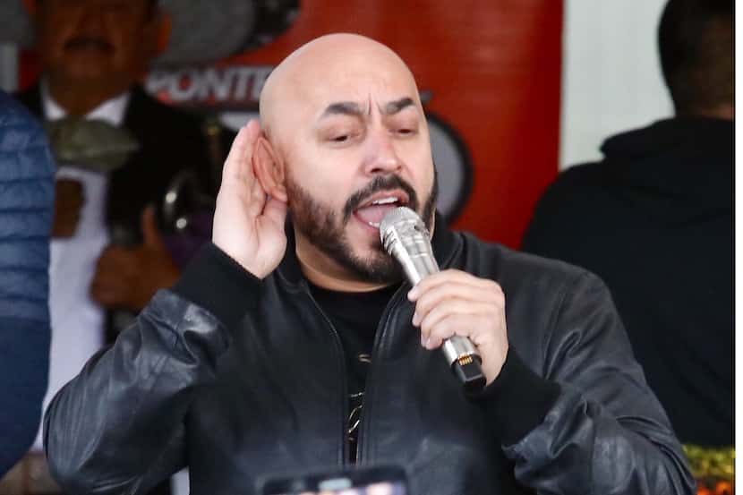 El cantante Lupillo Rivera se deslindó de los comentarios de su sugre en contra de Mayeli...