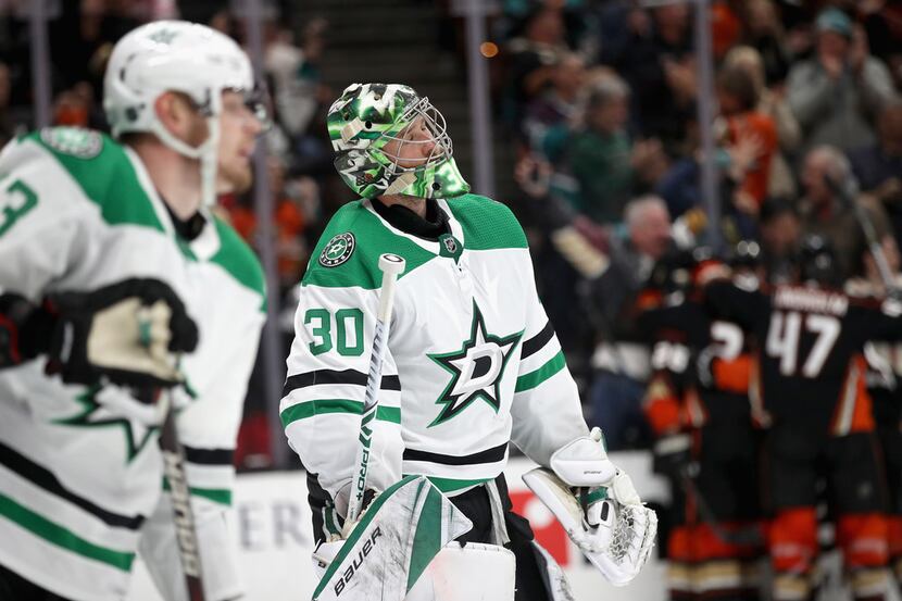 ANAHEIM, CA - DECEMBER 12:  Ben Bishop #30 of the Dallas Stars looks on after a goal scored...