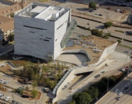  Imagine being able to walk directly from the park to the Perot (G.J. McCarthy/Staff...