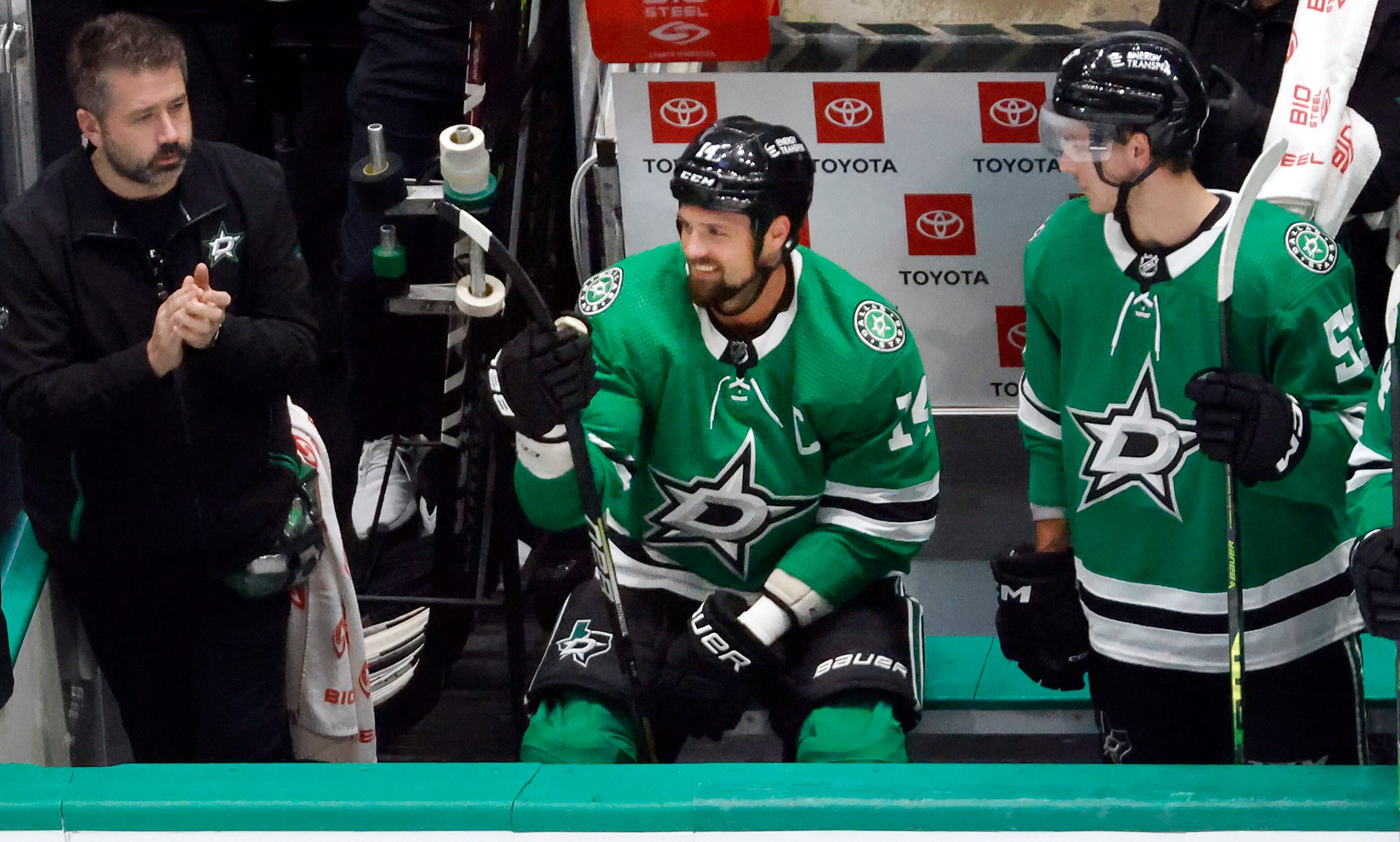 Dallas Stars left wing Jamie Benn (14) is recognized for his 1,000th game played during a...