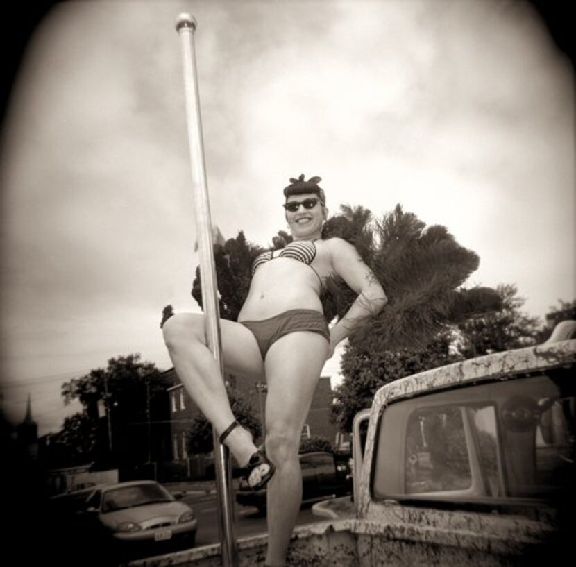  Pole Dancer 2008