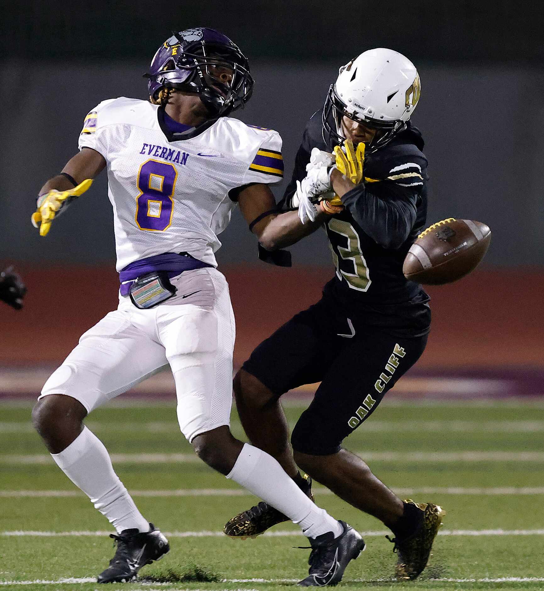 Everman receiver Joanthen Wilson (8) has his bobbled pass knocked down by South Oak Cliff...