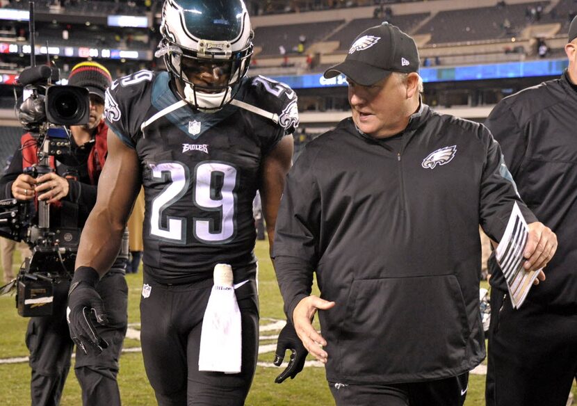 Philadelphia Eagles head coach Chip Kelly and running back DeMarco Murray.  Eric...