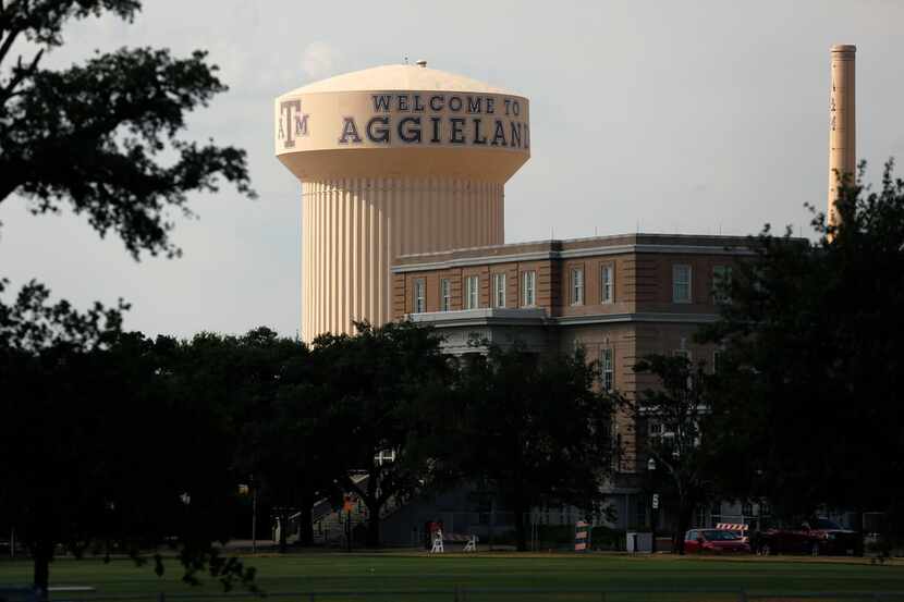 Welcome to Aggieland is painted on the central water tower on the Texas A&M University...