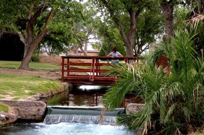 
After a swim, settle in for a picnic next to Balmorhea State Park’s trickling canals.
