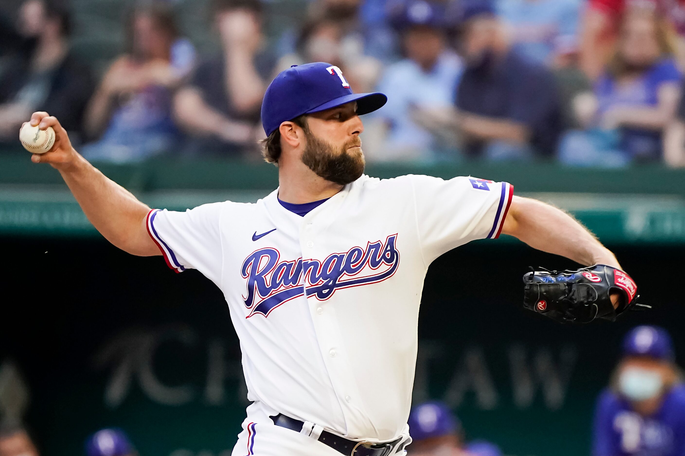 Texas Rangers pitcher Jordan Lyles delivers during the first inning against the San Diego...