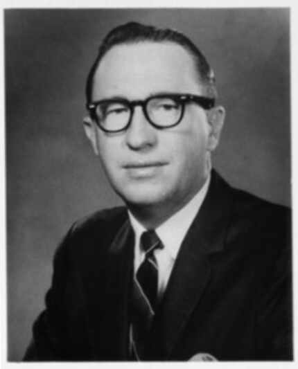  Gus Mutscher (Photo courtesy of the Legislative Reference Library).