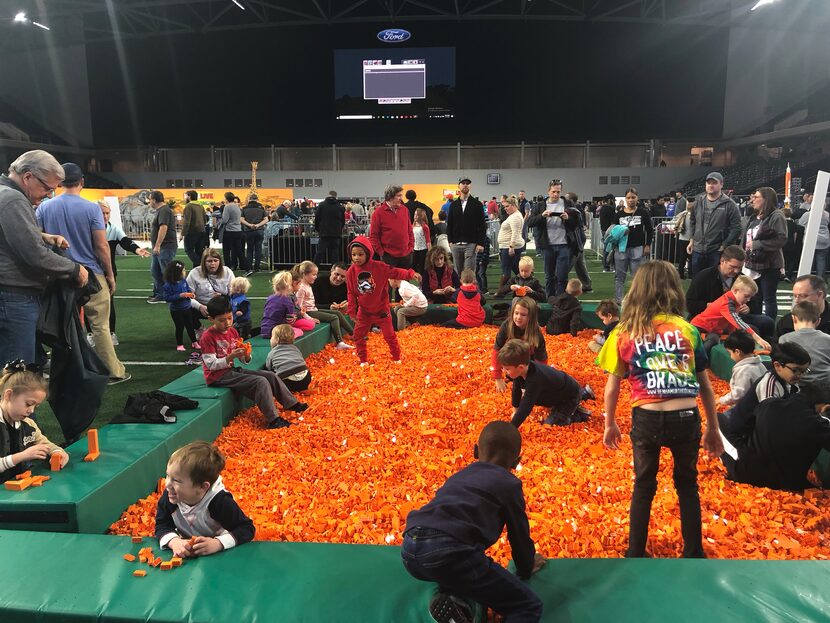 BrickLive USA, evento mundial de LEGO, se realizó este fin de semana en The Star en Frisco....