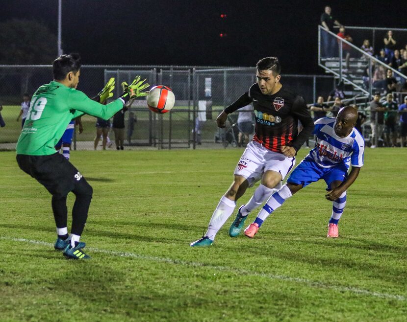 Fort Worth Vaqueros (blue) take on NTX Rayados (black) in US Open Cup play. (5-9-18)