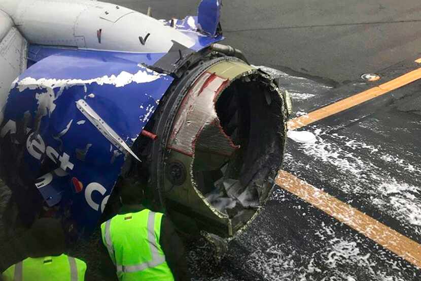 El motor del avión de Southwest Airlines que tuvo que hacer un aterrizaje de emergencia en...