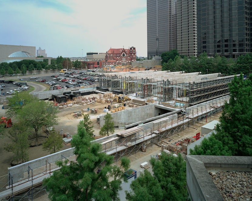 The Nasher Sculpture Center under construction in 2002.