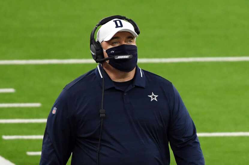 Head coach Mike McCarthy of the Dallas Cowboys reacts during the first half against the Los...