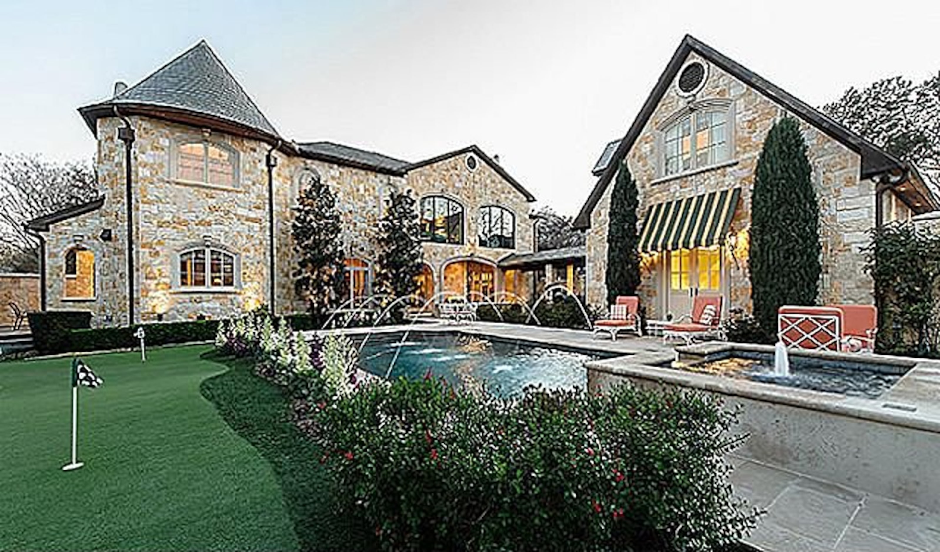 This 8,100 square foot home which belongs to founding owner of the Dallas Mavericks includes...