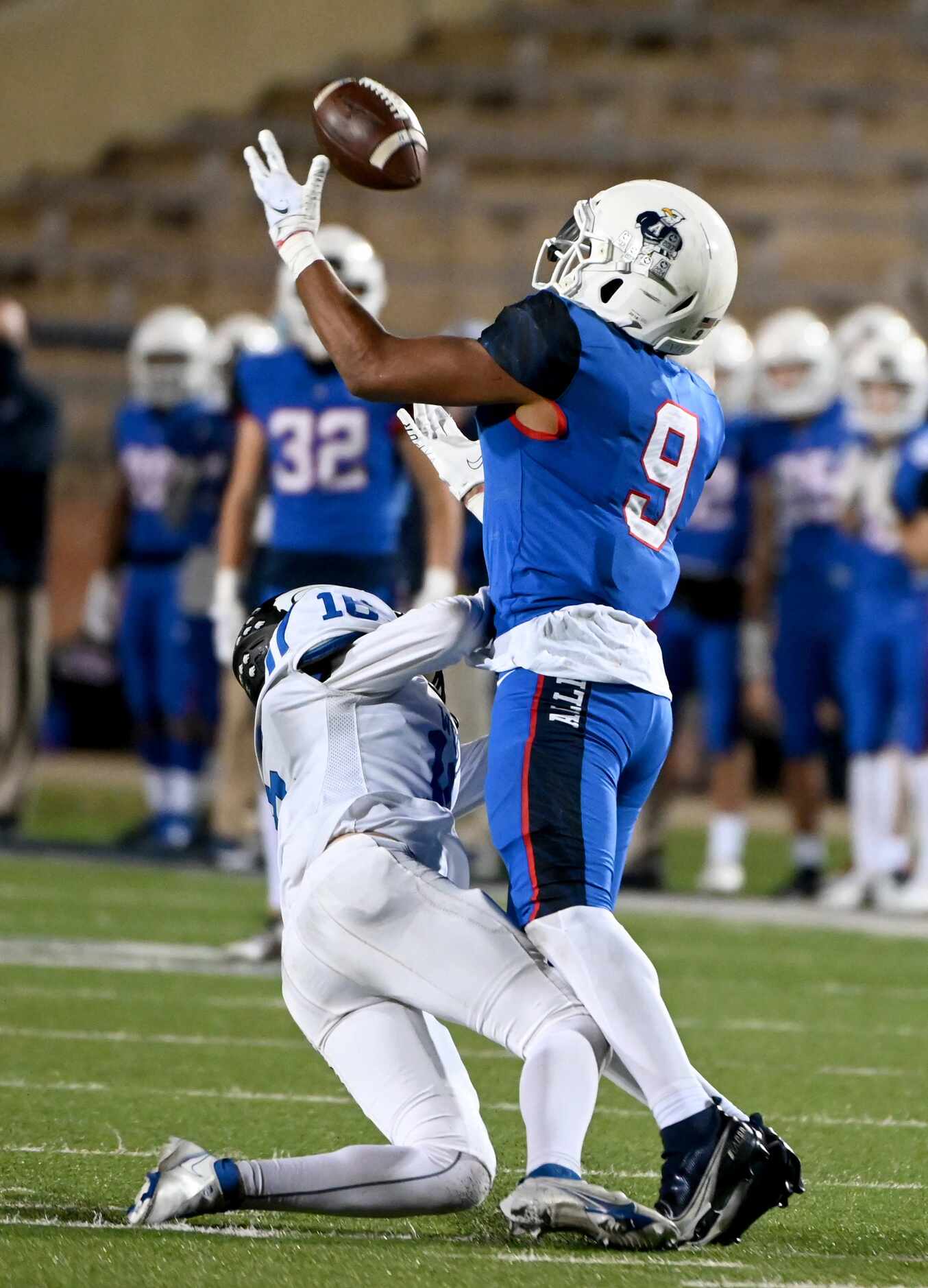 Allen’s Bryson Green (9) makes a catch over Plano West’s Reese Gunby (16) in the third...