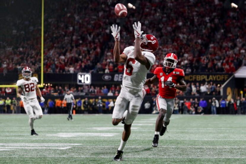 DeVonta Smith (6)