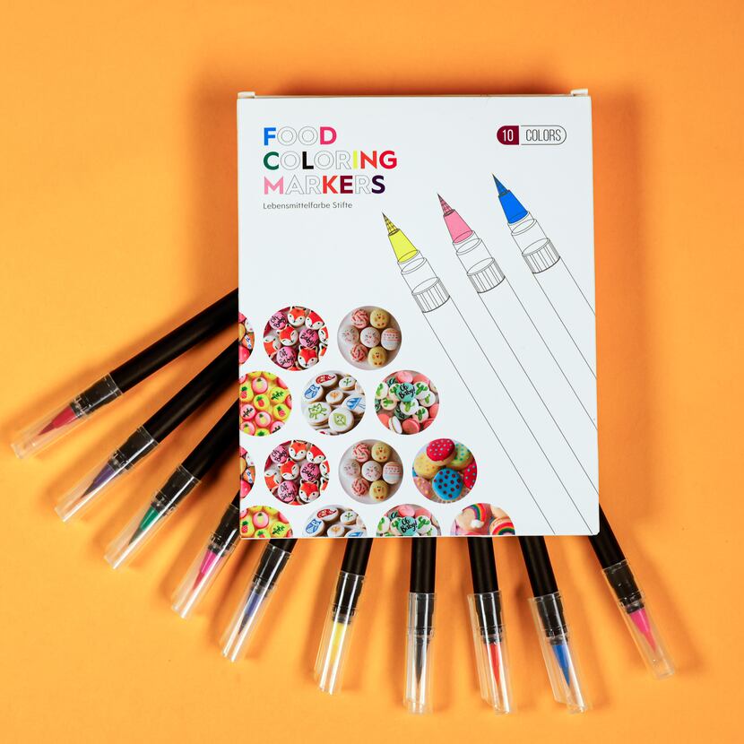 Food Coloring Markers by Nomeca are great for cookie parties.