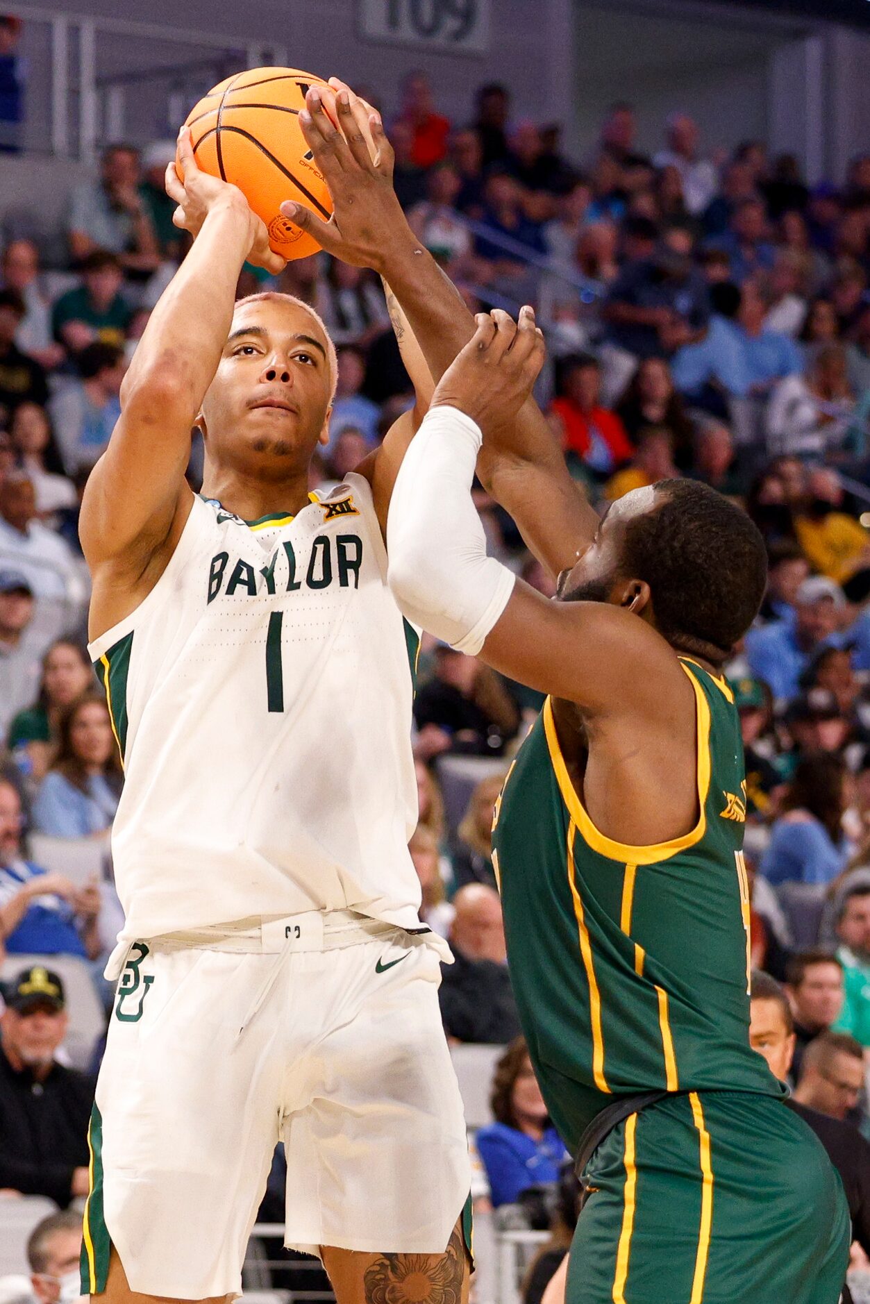 Baylor Bears forward Jeremy Sochan (1) shoots the ball over Norfolk State Spartans guard Joe...