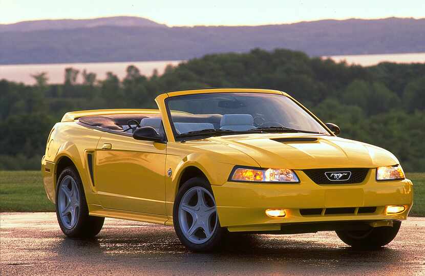 ORG XMIT:  1999 Ford Mustang GT convertible  Photographer: Ford Motor Co.  Credit: digital...