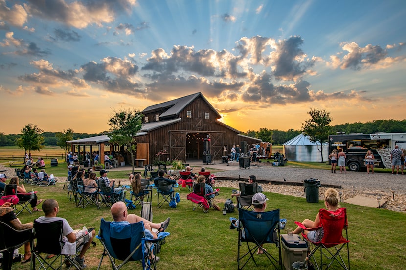 BarnHill Vineyards in Anna, Texas, features wine as well as live music.