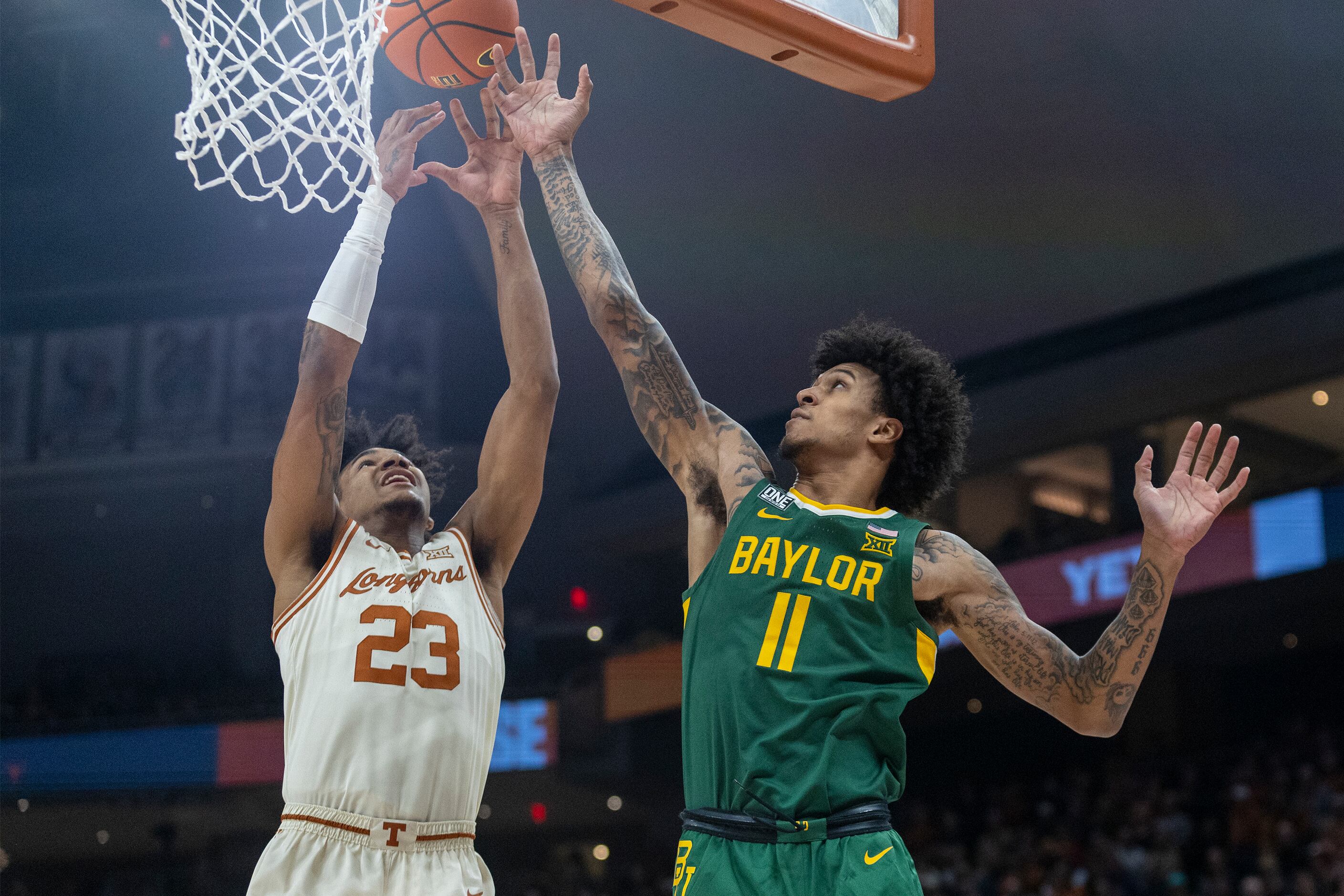 Texas F Dillon Mitchell 'leaning towards' staying in 2023 NBA