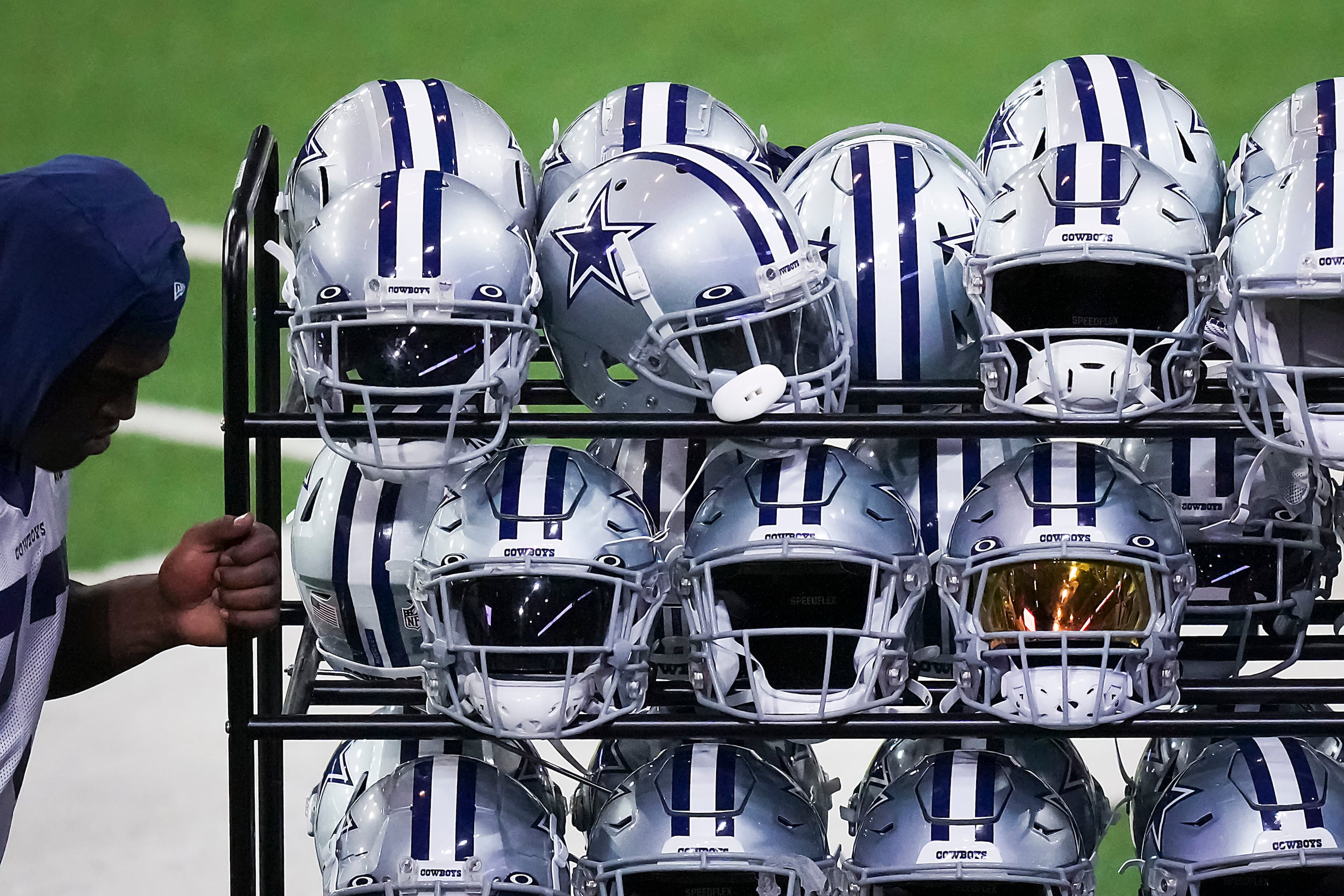 NFL - Which squad is getting back on track on TNF? Dallas Cowboys