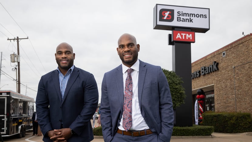 Simmons Bank opens in RedBird as brothers focus on southern Dallas