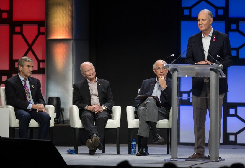 Southwest Airlines Chairman and CEO Gary Kelly, right, speaks as Presiding Director Bill...