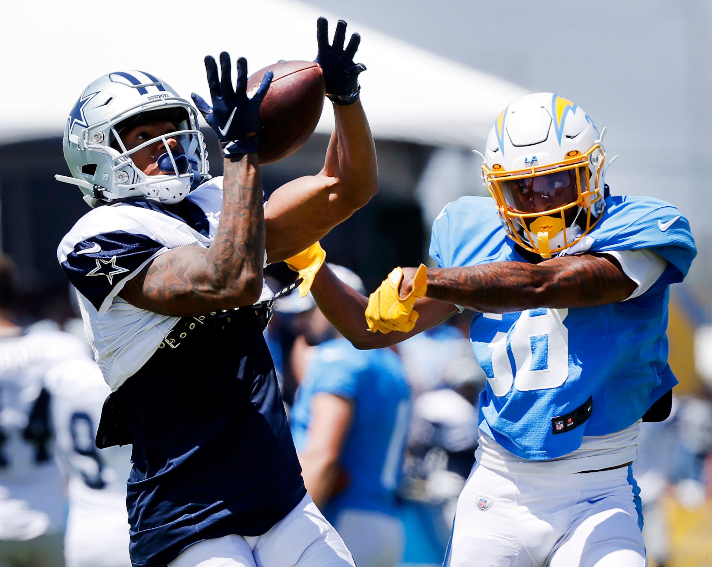 Dallas Cowboys wide receiver KaVontae Turpin (2) pulls down a pass in front of Los Angeles...