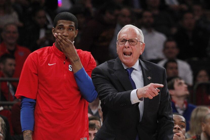Southern Methodist head coach Larry Brown reacts to a call against SMU as they played...