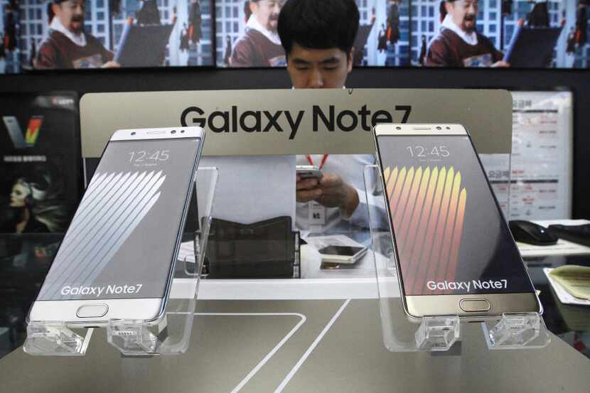 Samsung Electronics Galaxy Note 7 smartphones are displayed at a mobile phone shop in Seoul,...