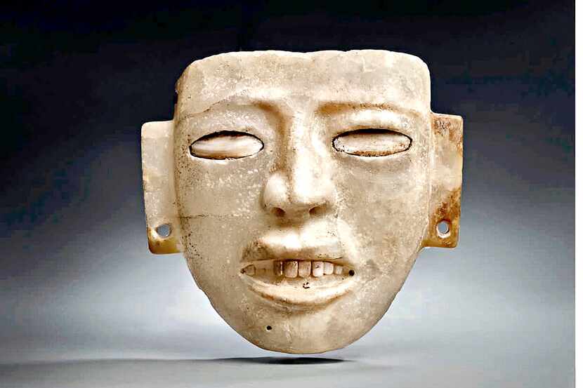 Pese a reclamos del gobierno mexicano, Christie's subasta en París 72 piezas prehispánicas...