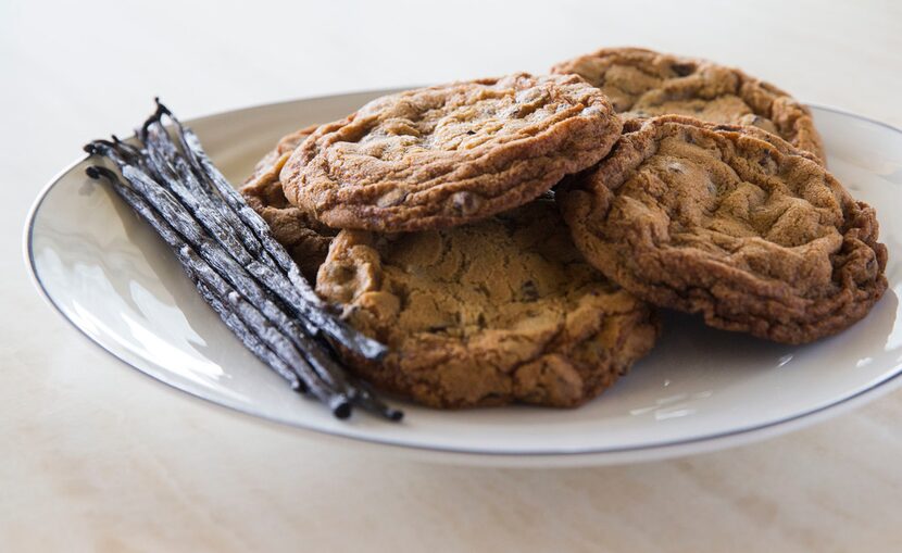 A plate of vanilla beans and chocolate chip cookies at Bullion restaurant in Dallas