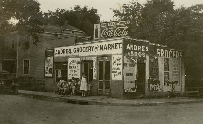 CREDIT: Dallas Jewish Historical Society // Andres Grocery and Market in 1918 on Pearl...