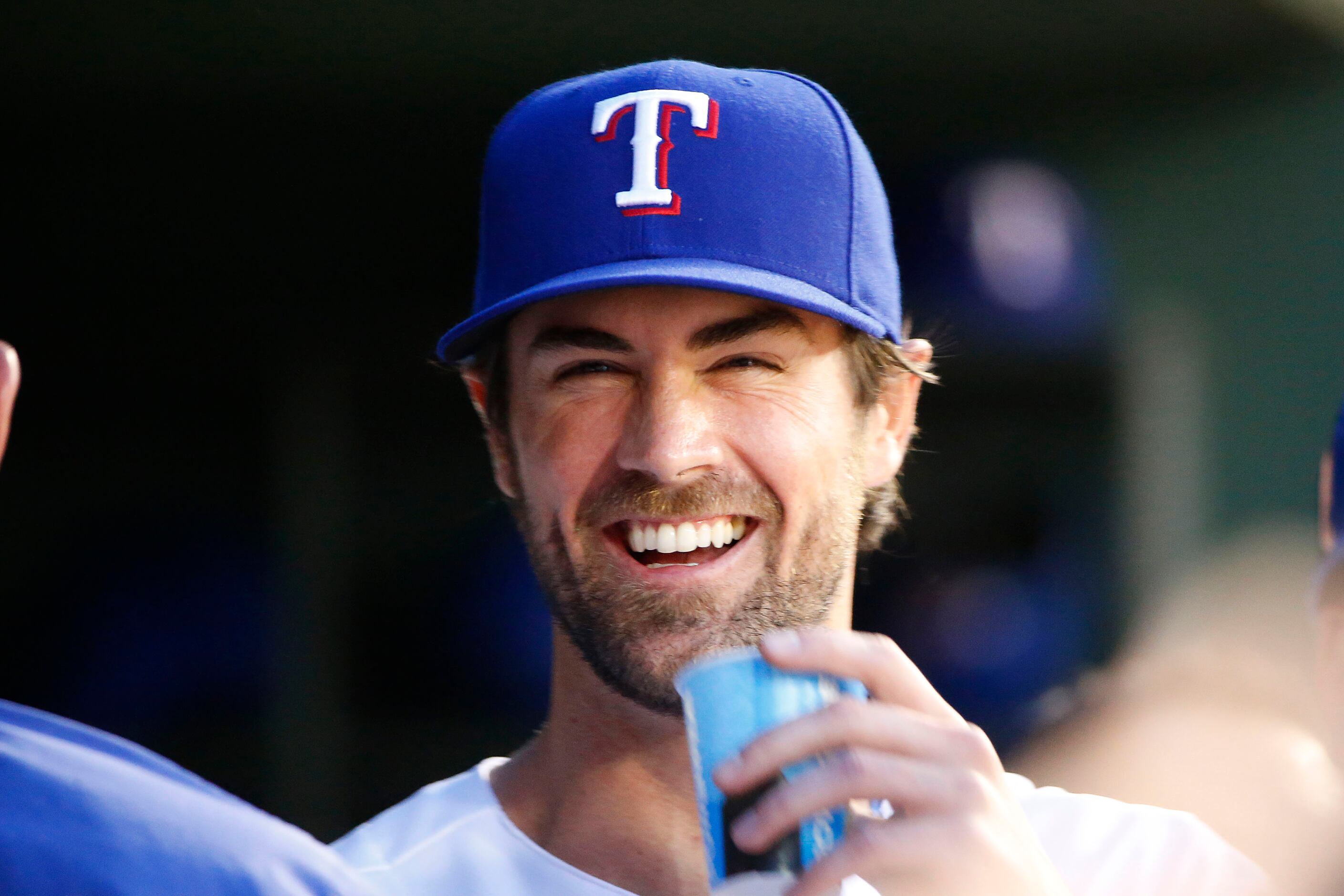 Cole Hamels chose Rangers over Astros