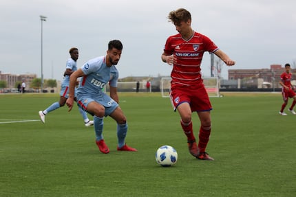 Beni Redzic on the ball for FC Dallas against AS Monaco in the 2018 Generation adidas Cup...