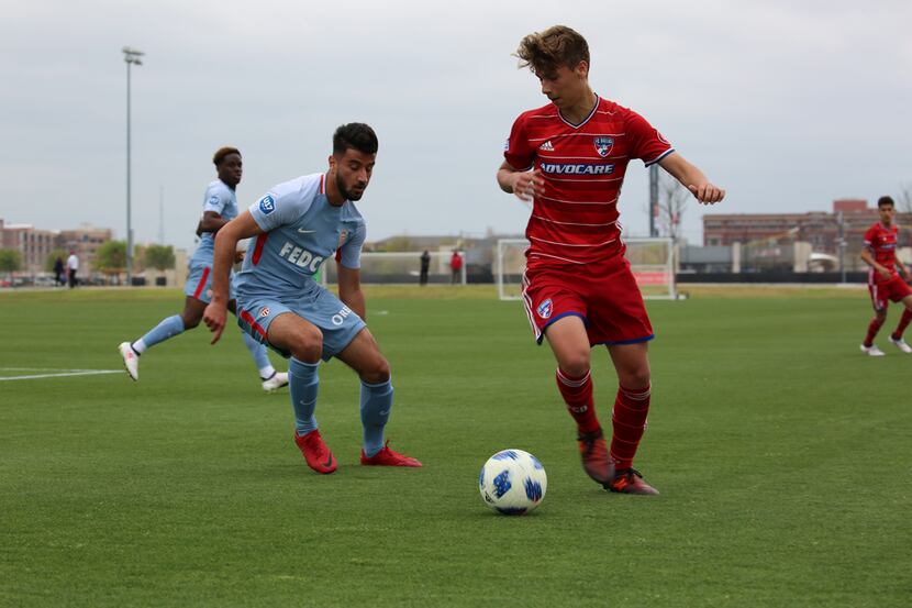 Beni Redzic on the ball for FC Dallas against AS Monaco in the 2018 Generation adidas Cup...