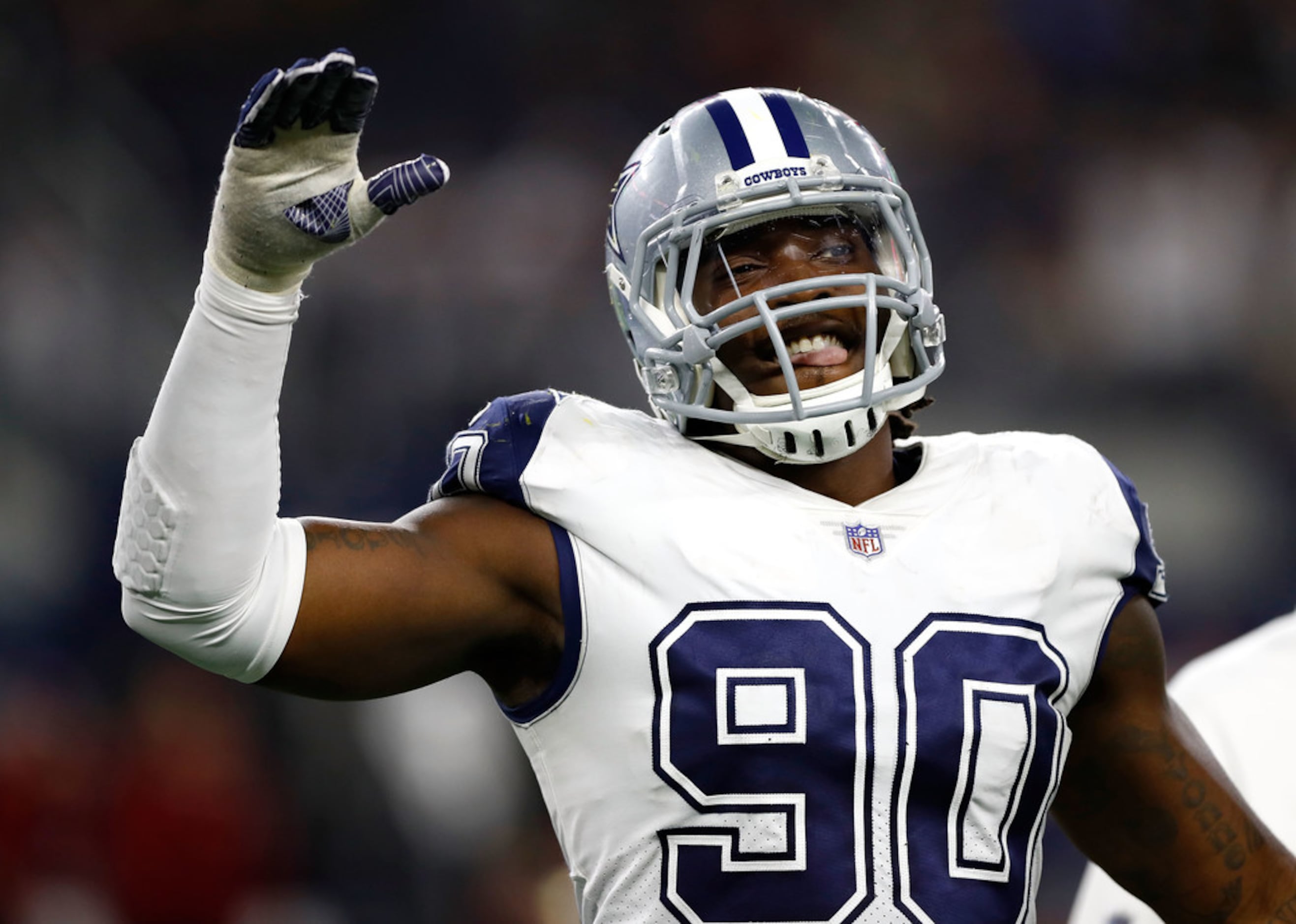 DeMarcus Lawrence, Dallas Cowboys ED, NFL and PFF stats