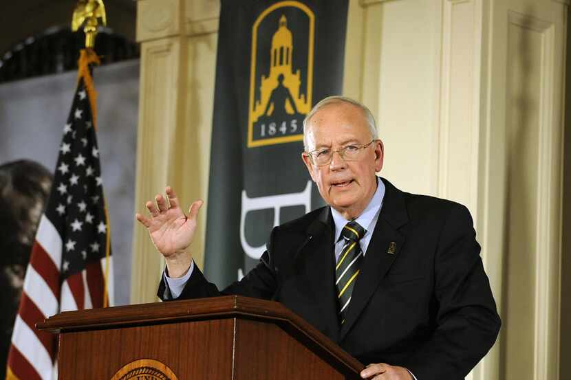 Ken Starr is introduced to faculty  Feb. 16, 2010, in Waco, Texas during his announcement as...