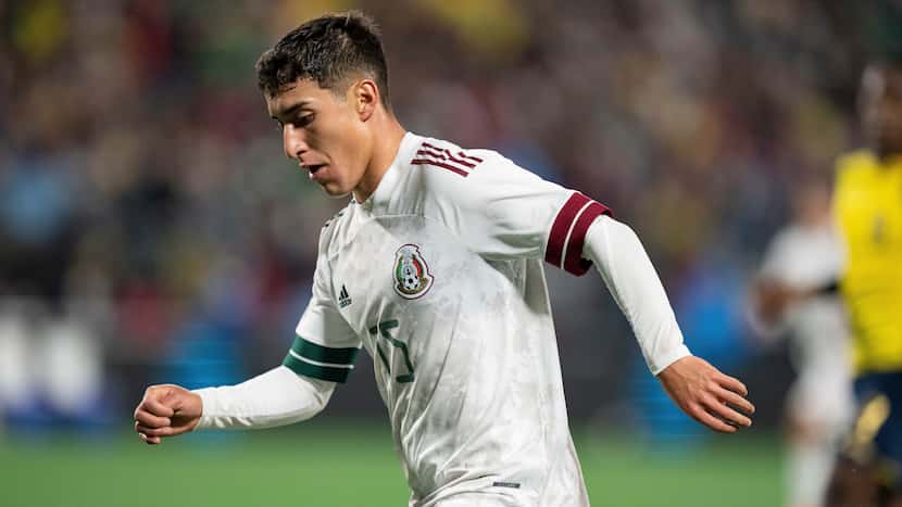 Alejandro Zendejas (15) seen representing the Mexican national team in a friendly match...