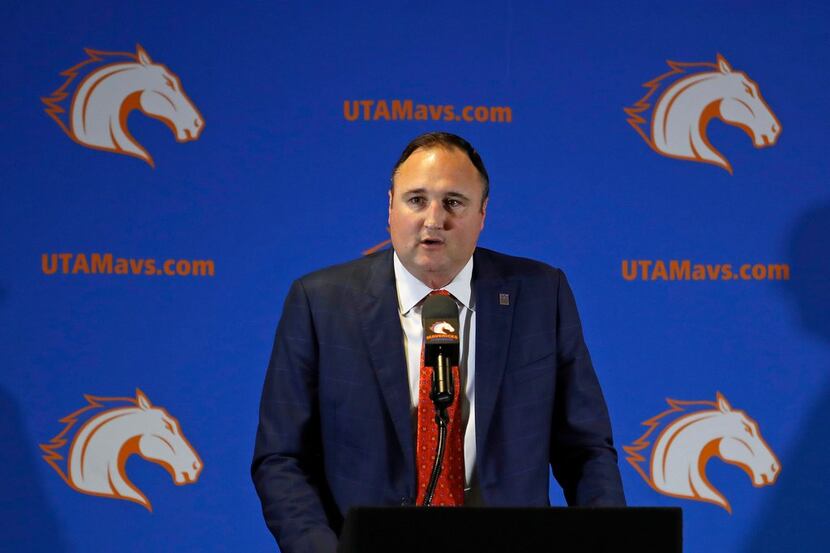 UTA presented their new men's basketball coach, Chris Ogden at a press conference in...