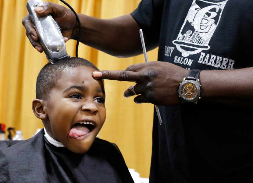 Corte de pelo para empezar desde cero el año escolar.