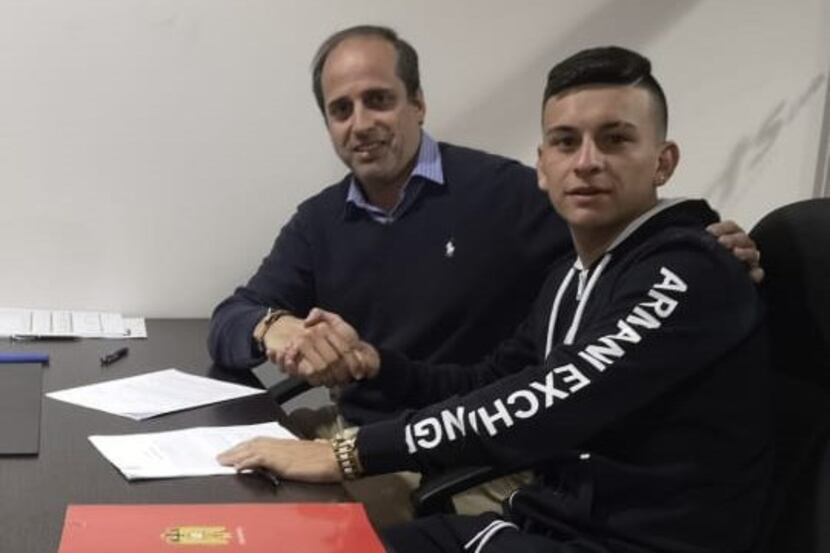 Pablo Aranguiz rejoins his former club, Union Espanola. (7-28-19)