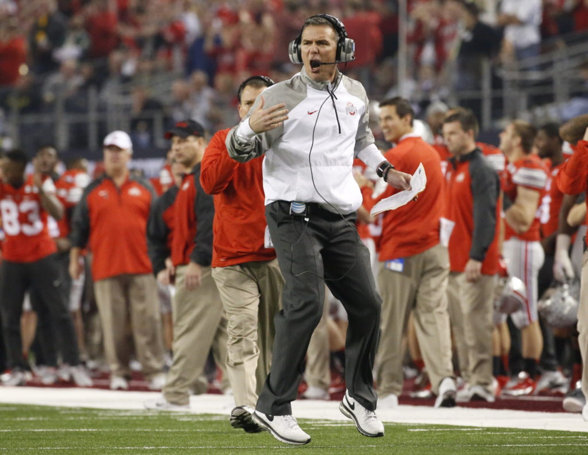 Ohio State head coach Urban Meyer reacts to a play during the first half of the College...