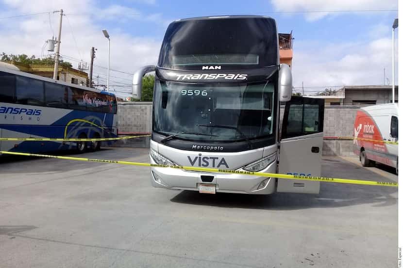 Imagen del autobús de Transpaís de donde fueron secuestradas 22 personas.  (AGENCIA REFORMA)

