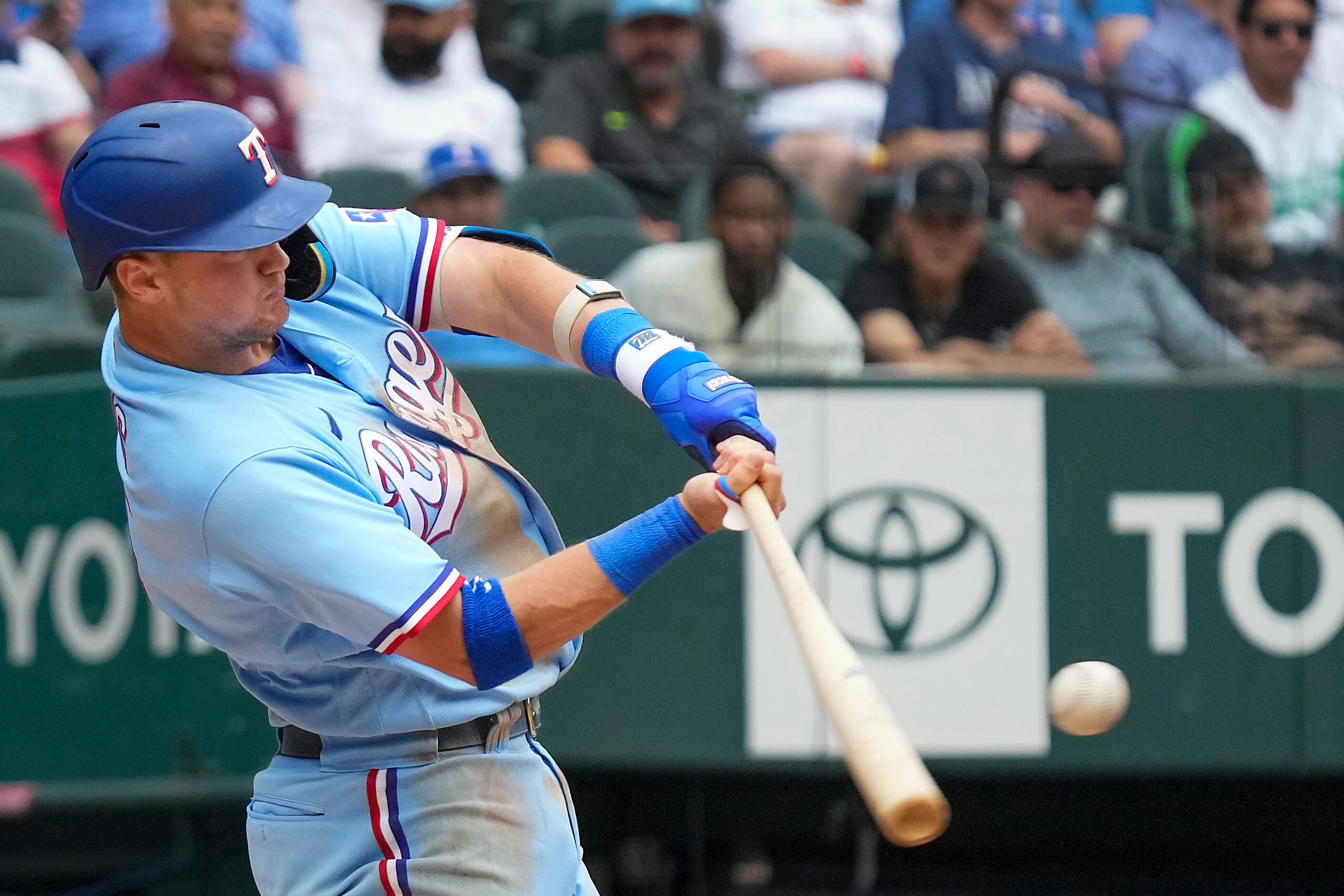 Texas Rangers third baseman Josh Jung hits a solo home run during the second inning against...