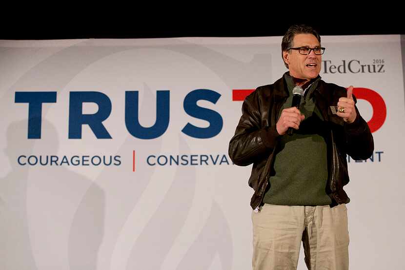  Former Texas Gov. Rick Perry introduced Republican presidential candidate Sen. Ted Cruz,...