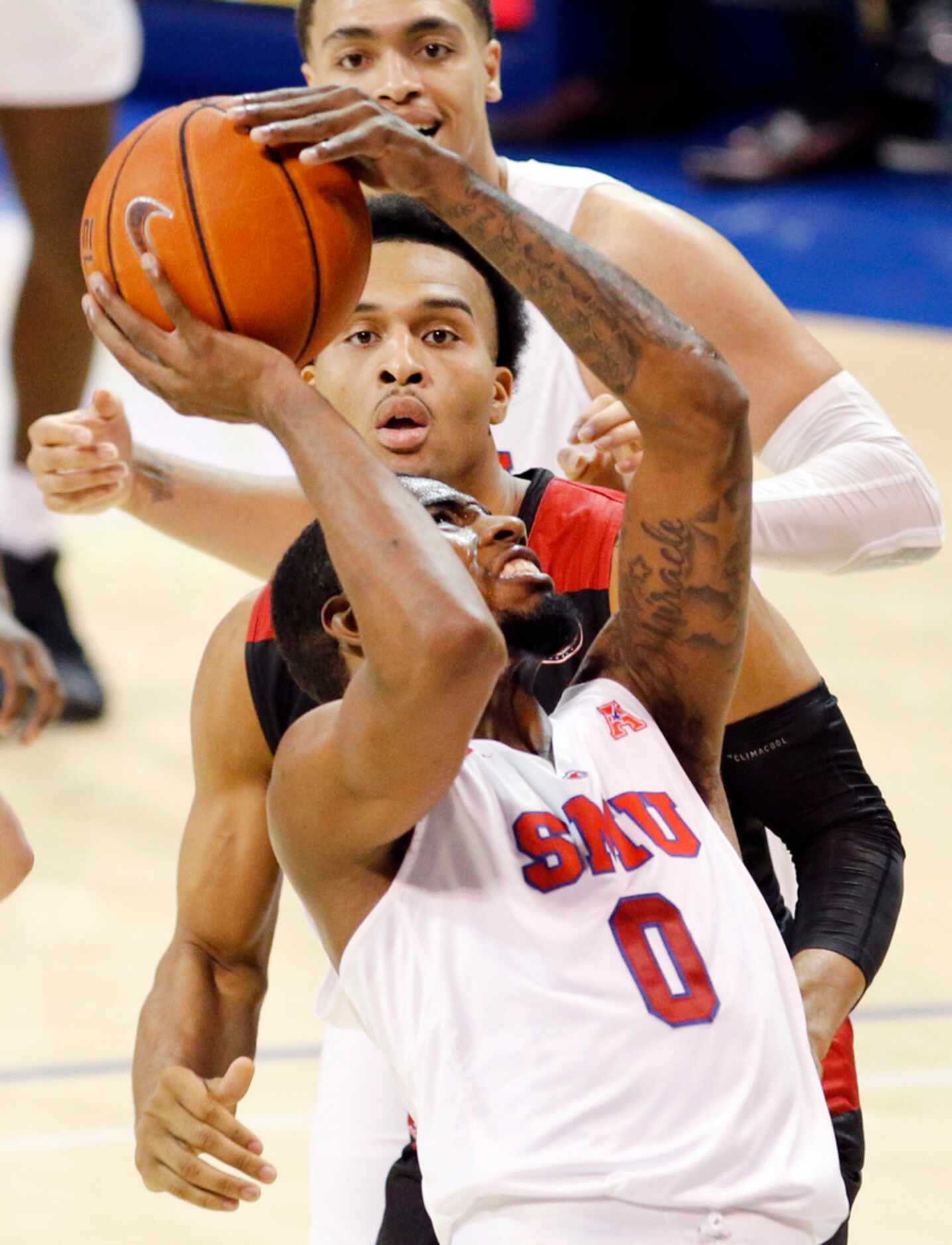 Southern Methodist Mustangs guard Tyson Jolly (0) puts up a second half shot against...